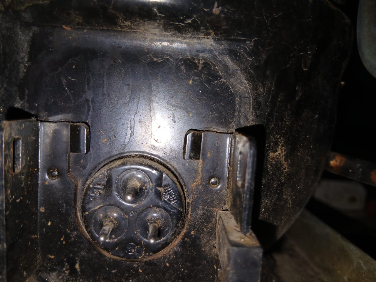 شحن فريون التكييف وإعادة التعبئة